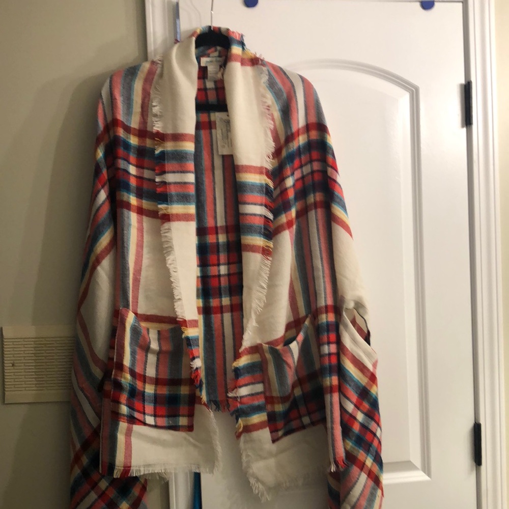 Grace and Lace pocket poncho